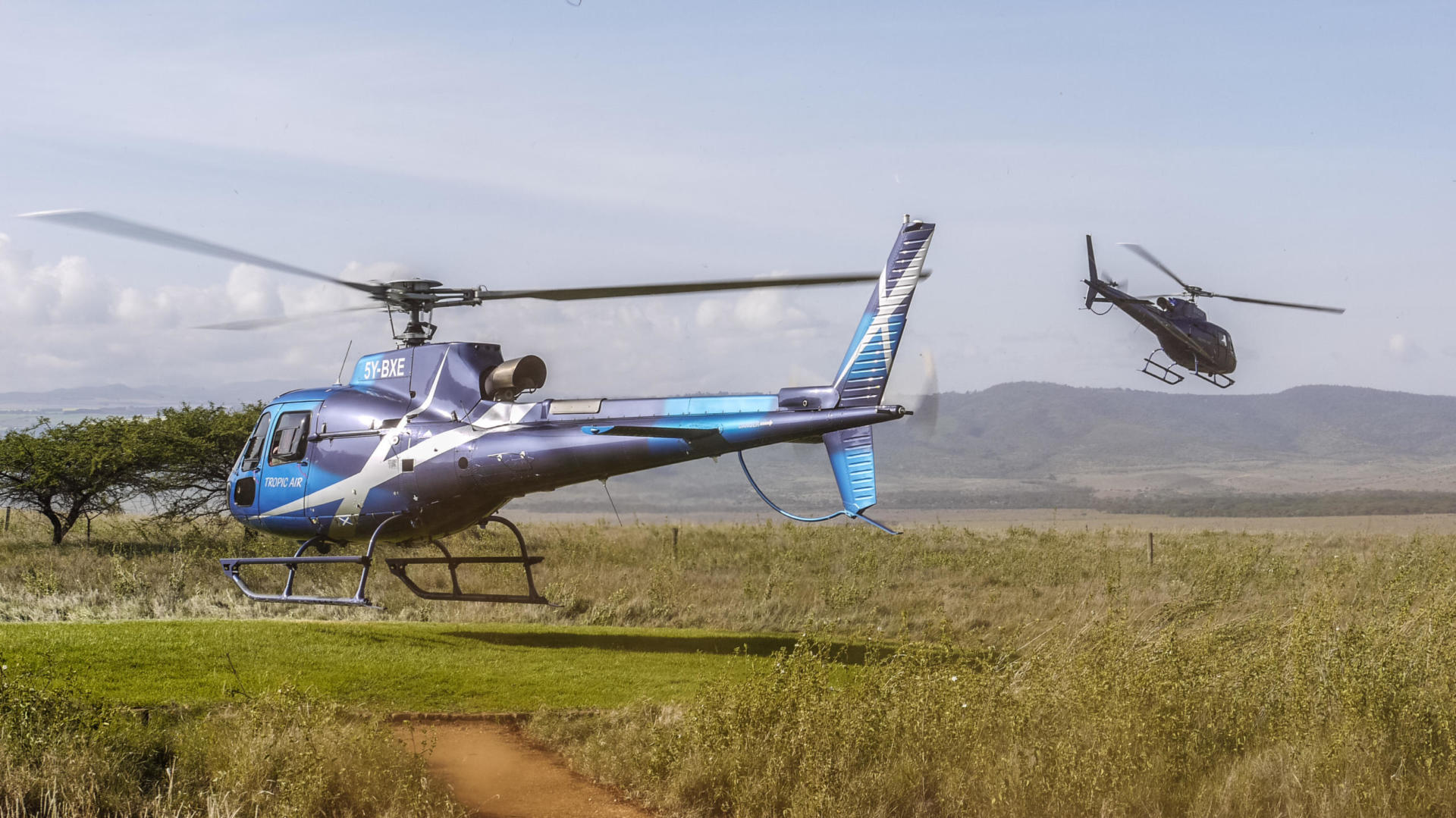 A family expedition by helicopter